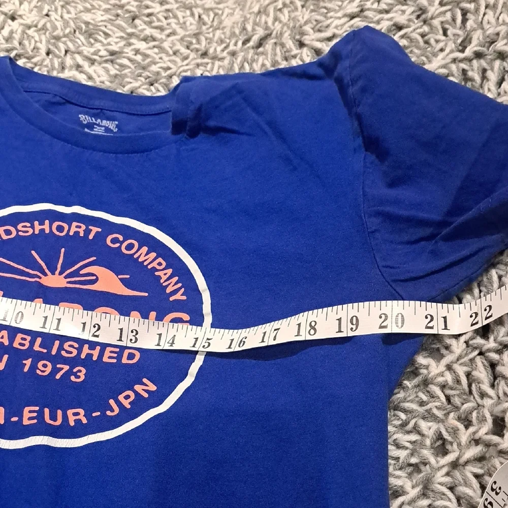 263 - 🌊✨ Vintage‑Feel Billabong Surf Tee | Coastal Core | Size L ✨🌊 - Picture 4 of 5